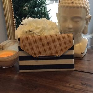 Stella & dot clutch never been used